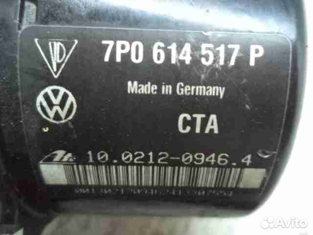 Блок управления тормозами/насос ABS Volkswagen Tou