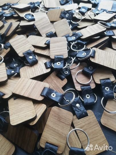 Брелки оптом