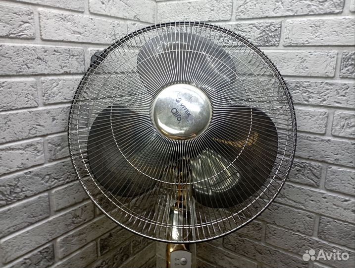 Вентилятор напольный vitek