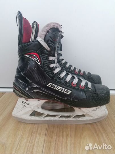 Коньки хоккейные Bauer X900