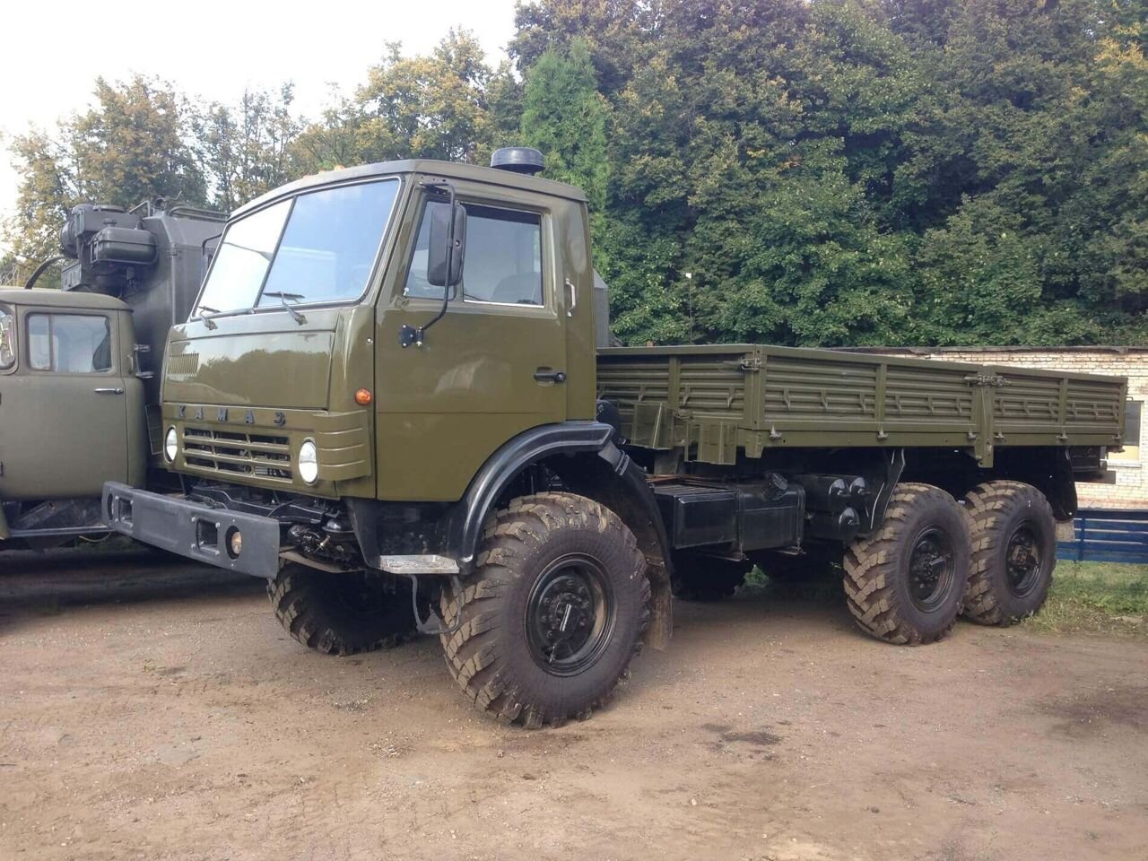 КАМАЗ 4310