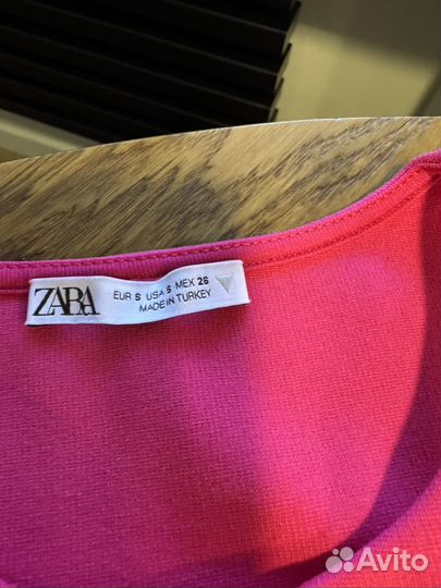 Платье zara новое (без бирки)