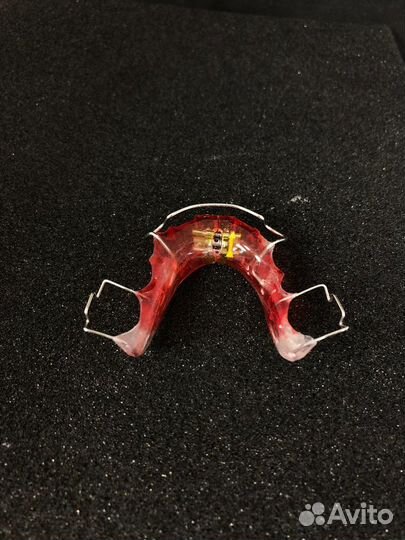 Зубные протезы. Ремонт и изготовление новых