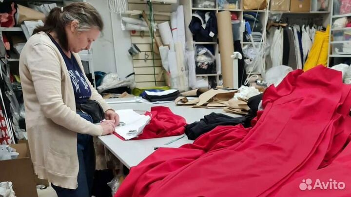 Рабочее швейное производство цех