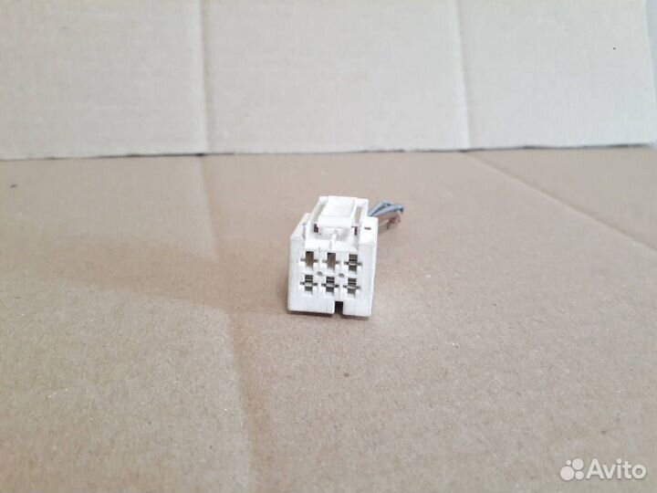 Разъем VAG VW Touareg 6Q0937711E