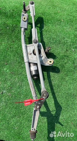 Механизм стеклоочистителя (трапеция дворников)