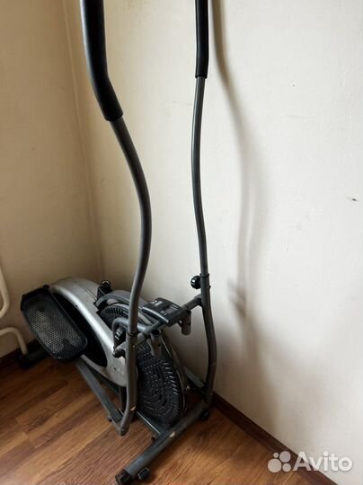 Эллиптический тренажер torneo