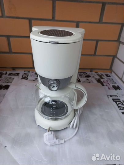 Кофеварка капельная электрическая