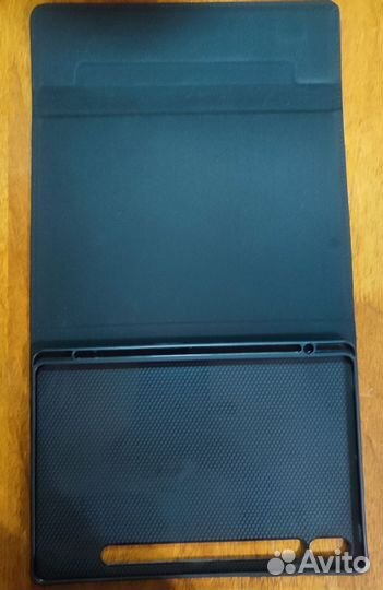 Чехлы+плёнки на планшеты Samsung S8; Lenovo M10