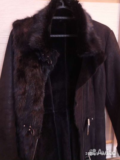 Дубленка натуральная женская р. 42