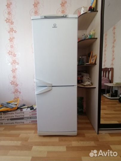 Холодильник бу