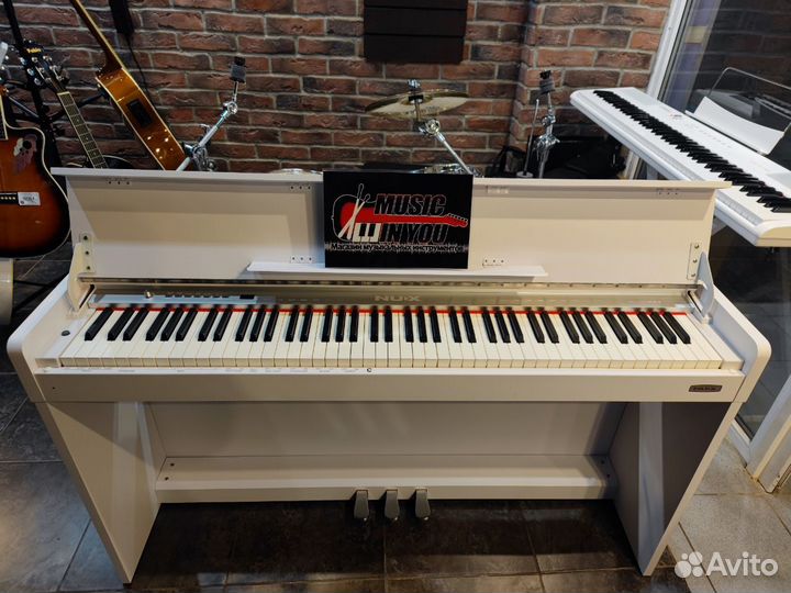 Цифровое Пианино NUX-310 (полный комплект)