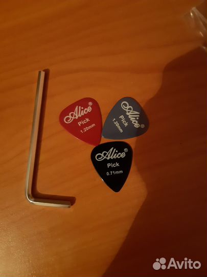 Гитара акустическая с комплектом FL-4A