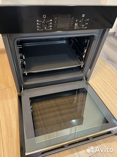 Духовой шкаф Bosch serie 6 с очисткой