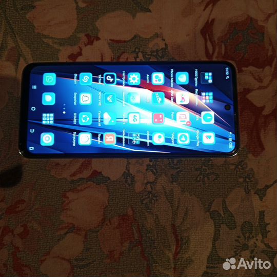 TECNO Pova Neo 2, 4/64 ГБ