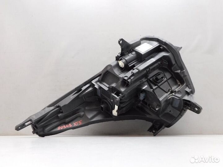 Фара левая Cadillac XT5