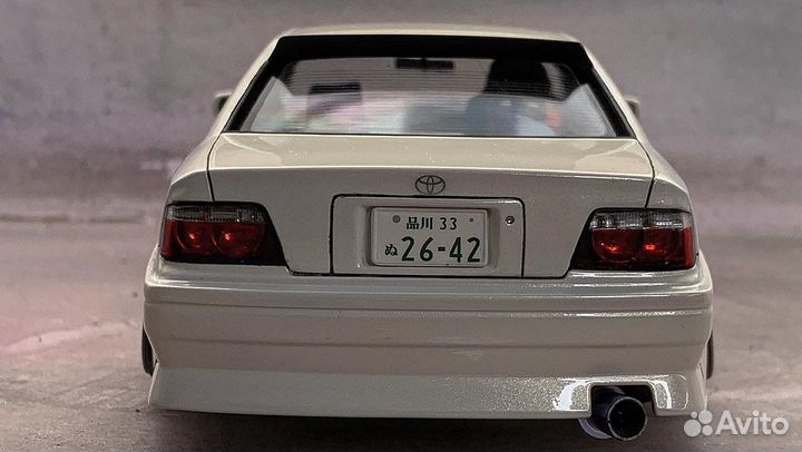 Масштабная модель Toyota Chaser 100 1:24