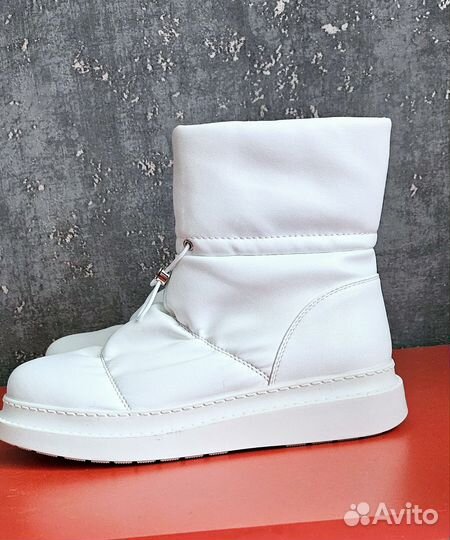 Ботинки женские зимние 41 р