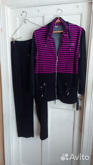 Велюровый спортивный костюм женский большой размер