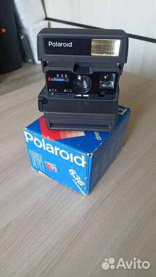 Плёночный фотоаппарат polaroid 636 closeup
