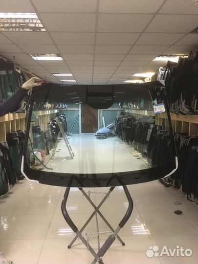 Лобовое стекло на Шевроле Круз