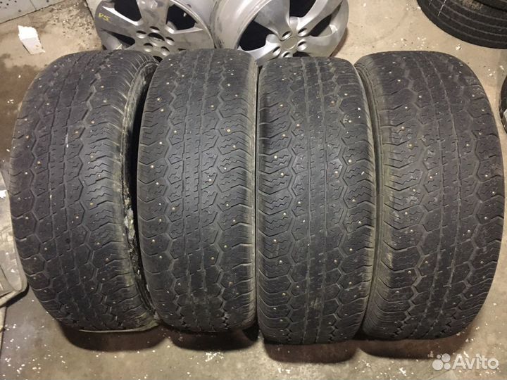 Triangle TR621 235/65 R17