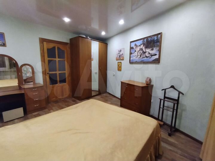 4-к. квартира, 81 м², 2/9 эт.