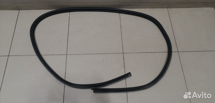 Уплотнитель багажника Focus II 2005-2008