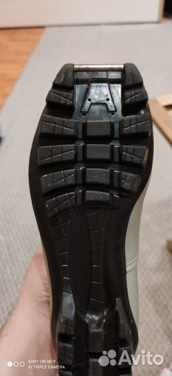 Лыжные ботинки