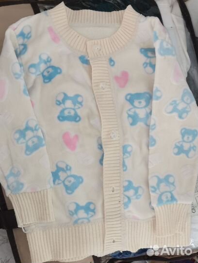 Кофта тепленькая на девочку