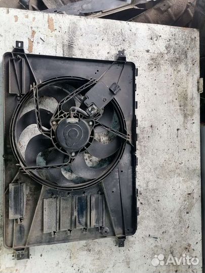 Диффузор с вентилятором и блоком Ford Mondeo 4 12г