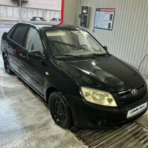 ВАЗ (LADA) Granta 1.6 MT, 2012, 219 000 км, с пробегом, цена 320 000 руб.