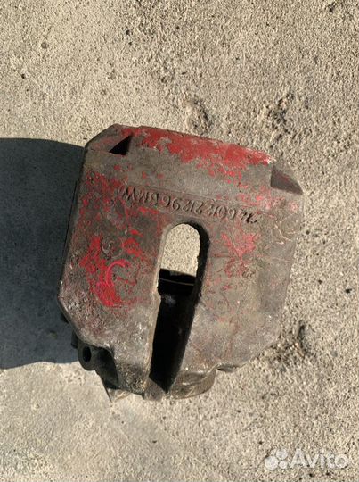 Суппорт передний левый bmw 5 e39