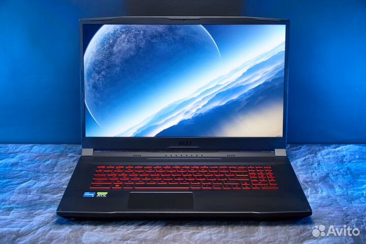 Ноутбук MSI Katana / RTX 3060 / Core i5 / SSD
