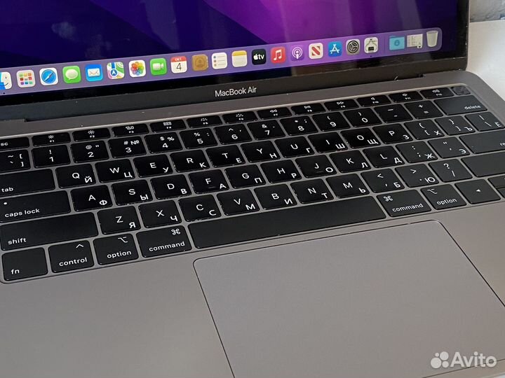 MacBook Air 13 2019 i5/8/128gb