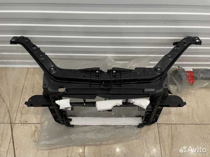 Панель передняя (телевизор )