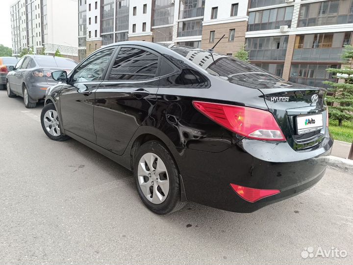 Hyundai Solaris 1.4 AT, 2015, 173 500 км