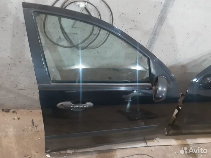 Дверь ford focus 1