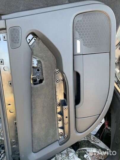 Карта двери audi a8 d3 2004