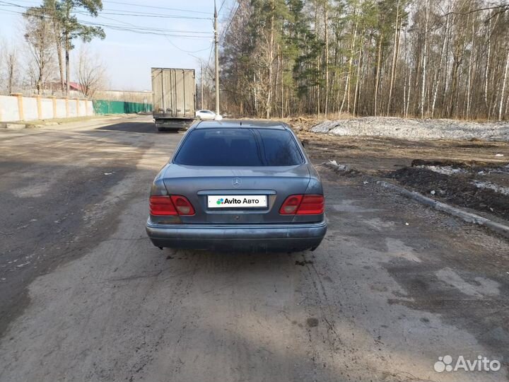 Mercedes-Benz E-класс 2.0 AT, 1999, 400 000 км