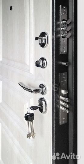 Квартирная дверь входная Аргус Люкс да-91