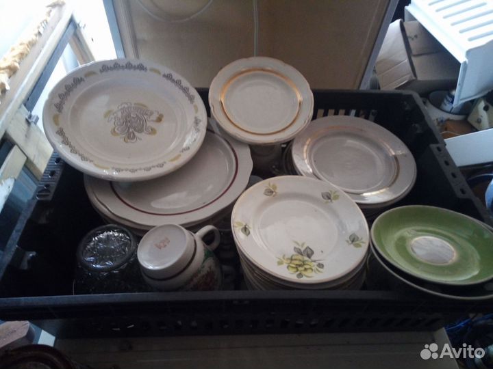 Посуда тарелки чашки блюдца