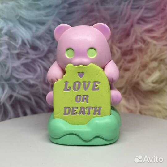 Фигурка мишка ShinWoo blind box love OR death