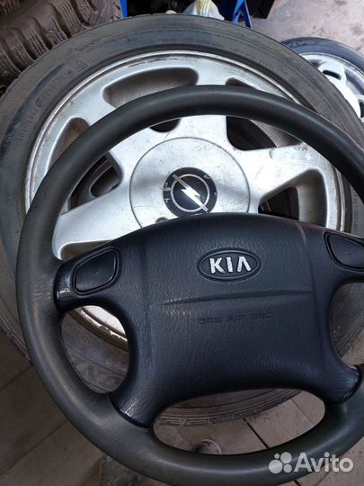 Руль с подушкой(Air Bag) на Kia Clarus