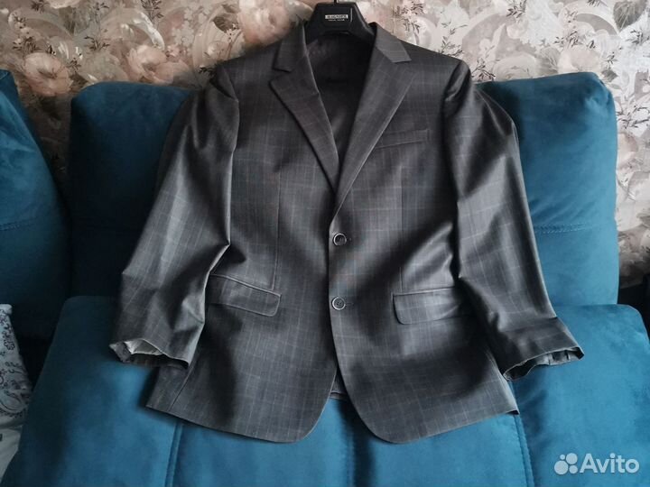 Классический костюм