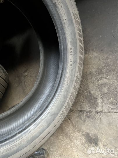 Bridgestone Dueler H/L 33A 235/55 R20