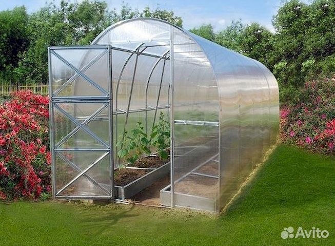 Теплица из поликарбоната