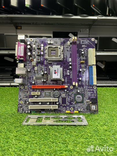 ECS P4M900T-M rev: 1.0 LGA 775