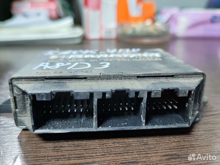 Блок управления парктроник Ауди а8 д3