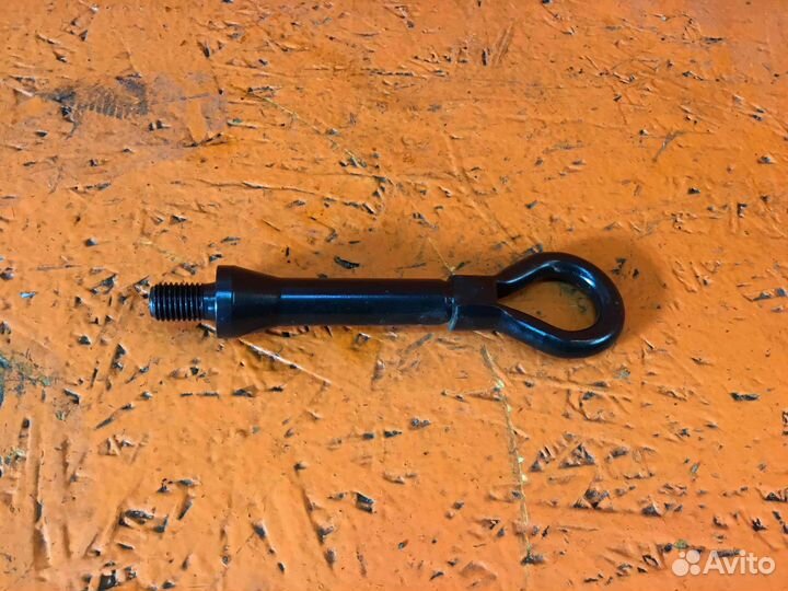Крюк буксировочный Nissan Primera